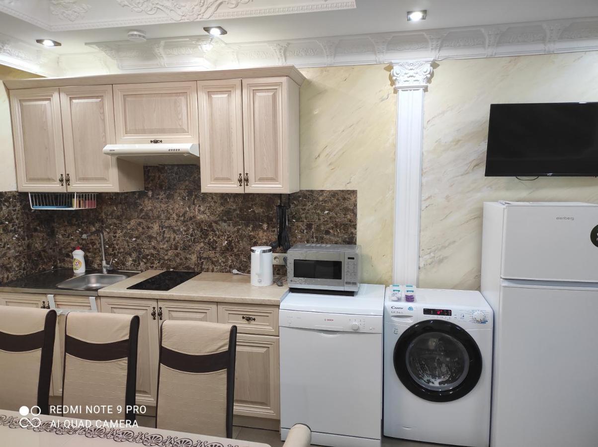 Nestg Guest House Pilipets Екстериор снимка