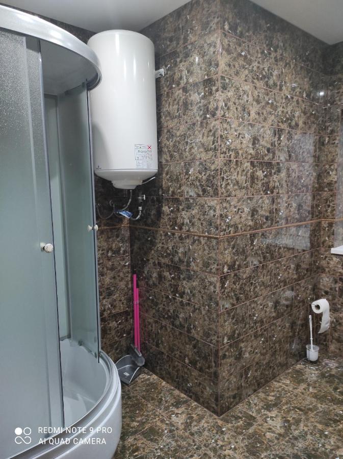 Nestg Guest House Pilipets Екстериор снимка
